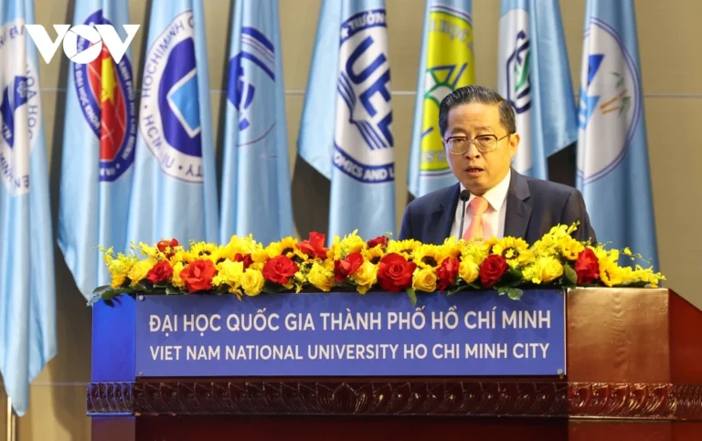 ENTERPRISE PROPOSES DEPLOYING VIETNAM’S FIRST QUANTUM COMPUTER FOR THE BIOTECHNOLOGY SECTOR